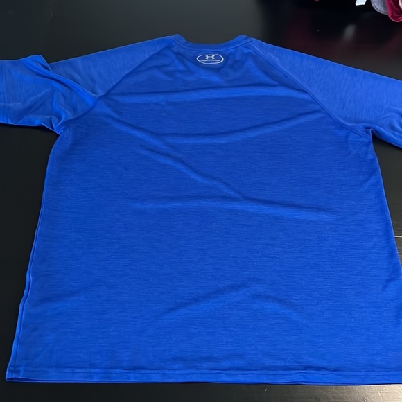 Under Armour Men's Blue Shirt - Picture 5 of 7